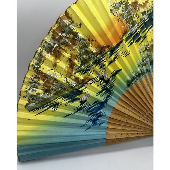 Vintage Oriental Wood & Paper Hand-Painted Folding Hand Fan Swans Flowers Rare - Picture 4 of 9